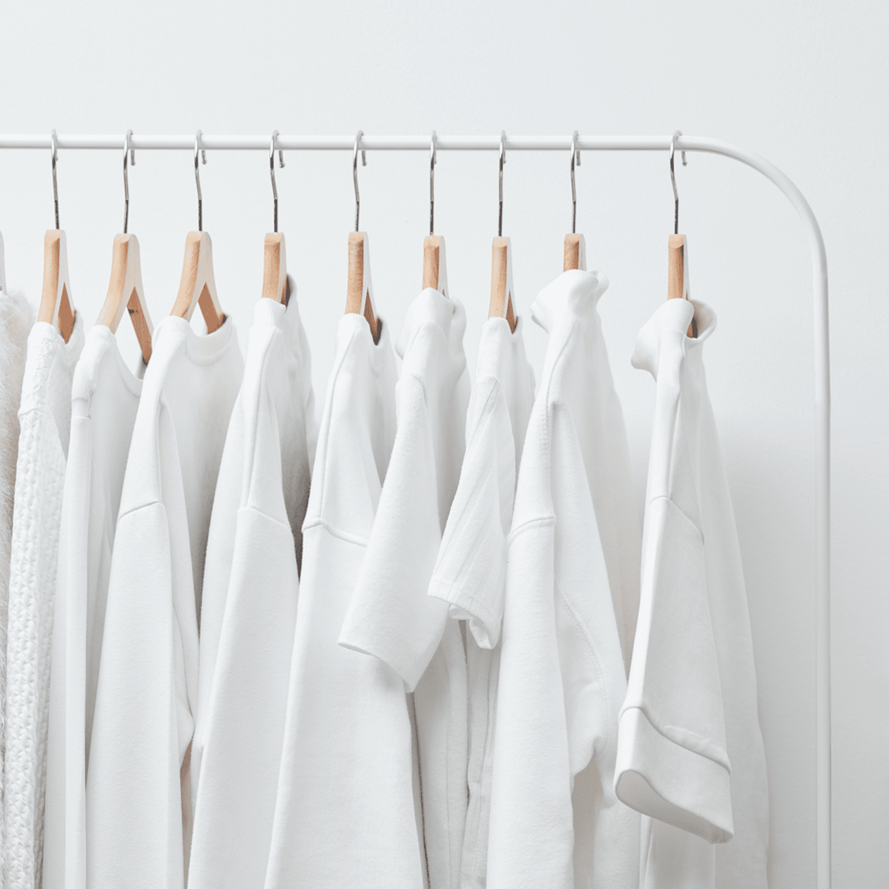 https://www.ritdye.com/wp-content/uploads/2020/11/white_clothes_sq.png